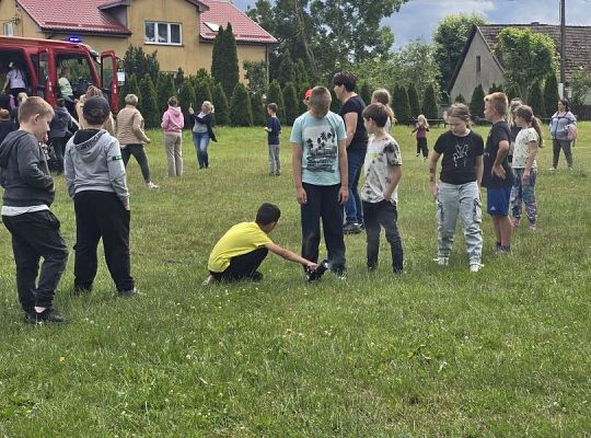 Piknik klas trzecich w Świetlinie